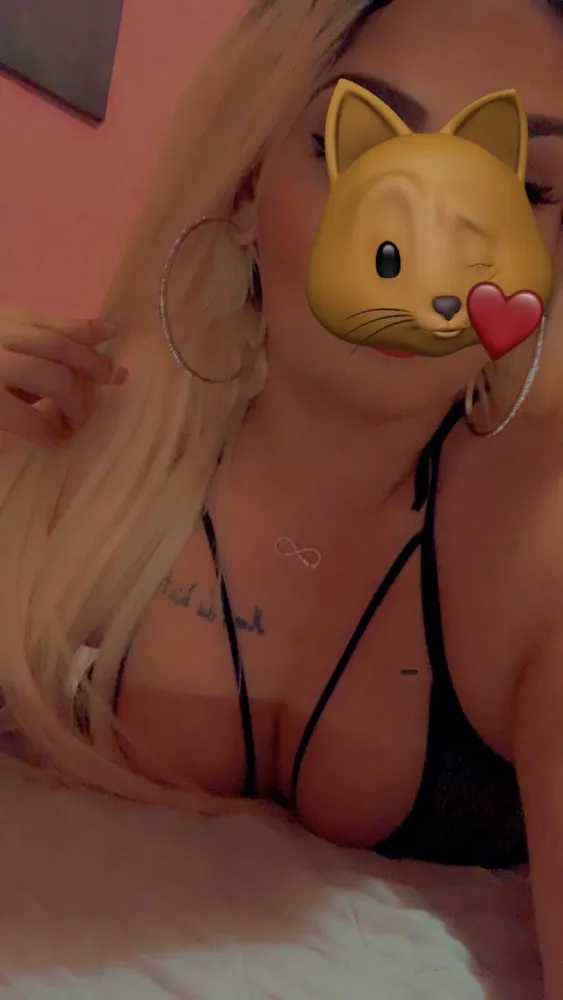 Bild von Ayline - Club Hotcats Wuppertal +49 202 7475249