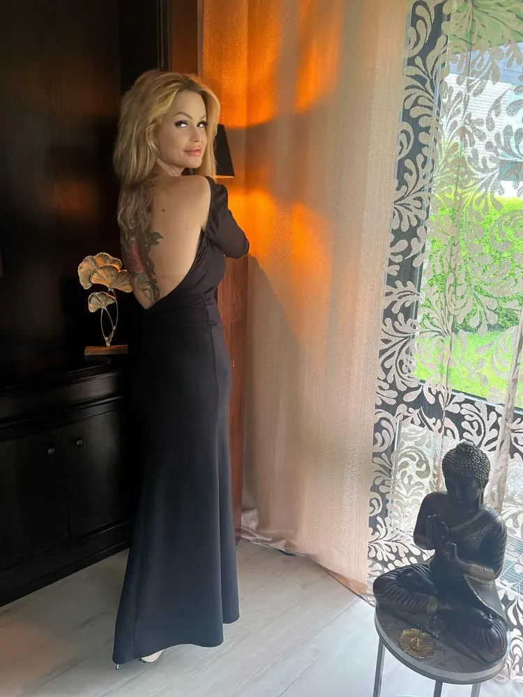 Margo - Tantra Island v Bonn +49 176 60609223 // sex schůzky, sex rande, hobby děvky, děvky, prostitutky, shemale, transky