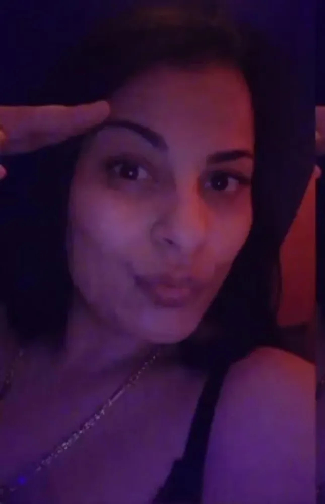Rebecca - Lady Discreet in Berlin +49 30 36759370 // szex találkozók, szex randi, hobbikurvák, kurvák, prostituáltak, shemale, transzneműek