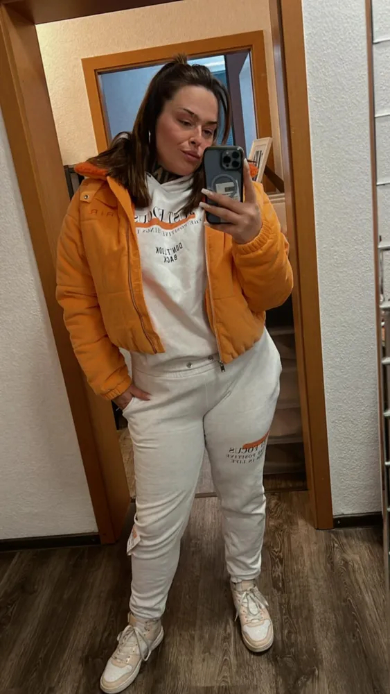 Adriana - Berlin City Girls in Berlin +49 30 57792021 // szex találkozók, szex randi, hobbikurvák, kurvák, prostituáltak, shemale, transzneműek