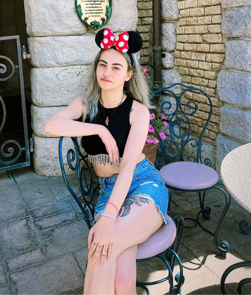 Andrea - Berlin City Girls in Berlin +49 30 57792021 // szex találkozók, szex randi, hobbikurvák, kurvák, prostituáltak, shemale, transzneműek