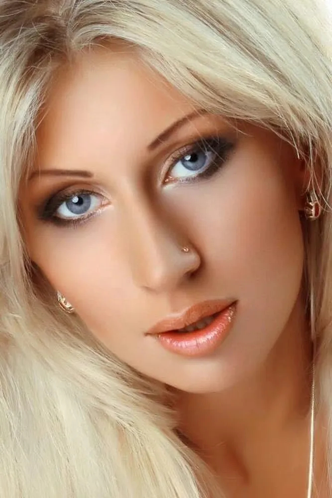 Bild von Margarita - Club Rouge Karlsruhe +49 15510 143479
