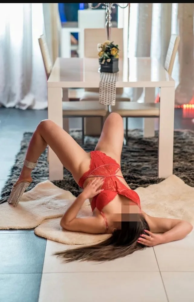 Bild von Alina IV - Club Rouge Karlsruhe +49 15510 143479