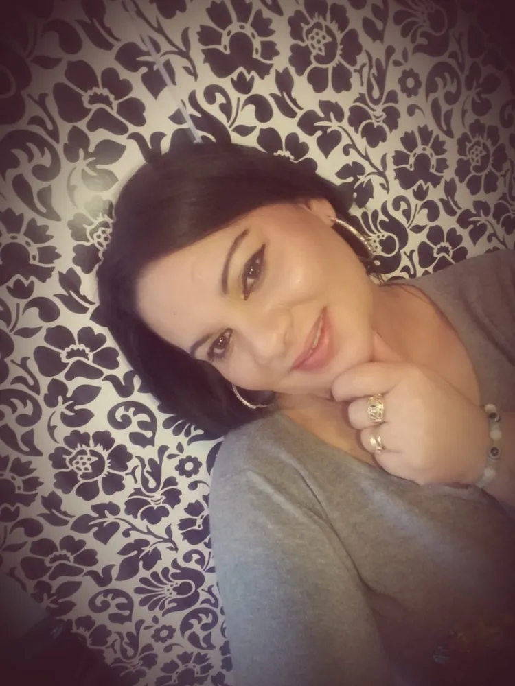 Lorena - Kitties Suite v Bürstadt +49 1590 1110101 // sex schůzky, sex rande, hobby děvky, děvky, prostitutky, shemale, transky